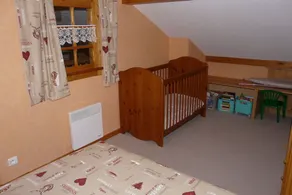 sommerhus i gården Vosges fuldstændig renoveret. - Image 5
