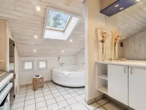 \"Micaela\" - 450m from the sea by Interhome - Image 4