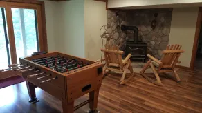 Rustic Full Log Home on quiet Lake Onland - Family and Pet Friendly - Image 5