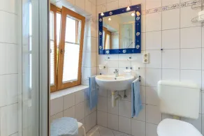 Apartment-mit-Balkon - Image 3
