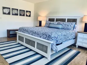 Oceanfront, pool, steps to quiet beach, nicely fully furnished - Image 5
