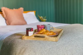 Goldings -  a holiday let by Bloom Stays that sleeps 3 guests  in 1 bedroom - Image 5