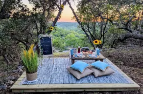 Malerisk Tiny House Bed & Breakfast med smuk udsigt over Texas Hill! - Image 5