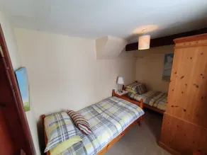 Cottage-Private Bathroom-The Granary - Image 5
