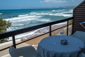 Nefeli Seafront Studios - Image 4