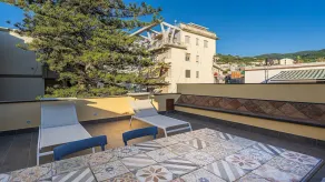 Apartment in Ancient Building with Jacuzzi - Image 5