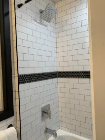 LOGAN SQUARE: Chic, confortable 1er étage 2 BDRM APT! Parking incld! - Image 5
