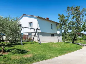 Holiday Home Laura by Interhome - Image 2