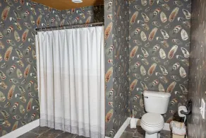 Beautiful Private Updated Farmhouse  - Image 4