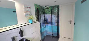 Holiday home with pool - Image 3