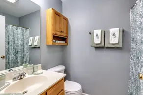 Luxury Brooklyn St APT - Near LMU & Nat’l Park - Image 3