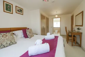 Ridgeback House - Image 5
