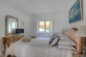STARFISH, family friendly, luxury holiday cottage in Lyme Regis - Image 4