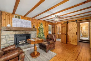 Relaxing Cabin Getaway with hot tub and fire pit - Image 2