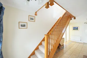 MANOR LODGE, family friendly, with open fire in Burton Bradstock - Image 2