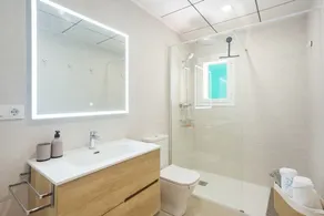 El Apartamento De Adela - Image 2