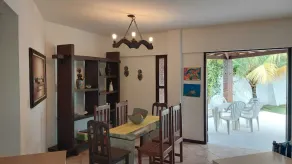 4-bedroom vacation home with pool on Espera Beach, Itacimirim - Image 5
