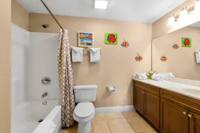 Hum-Dinger, pool, lazy river & 2 hot tubs, Family friendly, 200yards to beach! - Image 5
