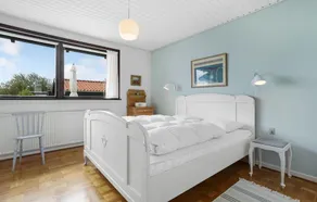 3 bedrooms in Gudhjem - Image 4