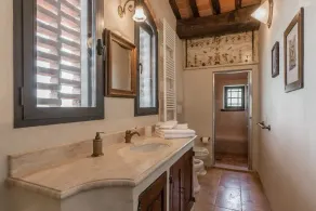 Villa Del Giglio - Tuscan villa with pool - Image 5