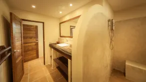 Baan Bai Mai, 2 Villen, 8 Schlafzimmer - Image 3