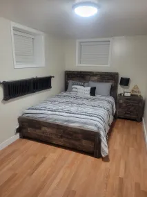 Beautiful Newly Renovated Basement Apartment - Image 4