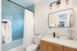 Crescent Moon Casita | Dog Friendly, Walk to Town, Private Outdoor Space - Image 4