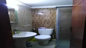 private wohnung in einem vierstöckigen gebäude zur sofortigen lieferung eingerichtet. - Image 3