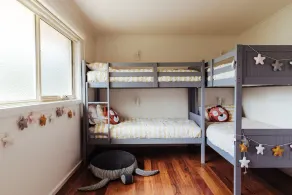 Idyllic Beachhouse Pet Friendly -  Up to 12 guests - Image 3