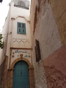 NADIA AZEMMOUR HOUSE CITY PORTUGIESISCHER - Image 3
