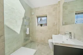 The Hide - Image 4