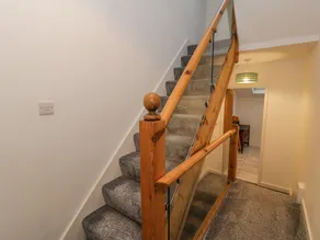 BRONWEN HOUSE, pet friendly, character holiday cottage in Llanbedr - Image 2