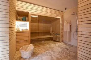 Villa Almeida - Four Bedroom Villa, Sleeps 8 - Image 2