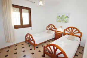Finca Fantaxat - casa de vacaciones con piscina privada y vistas panorámicas en Benissa - Image 5