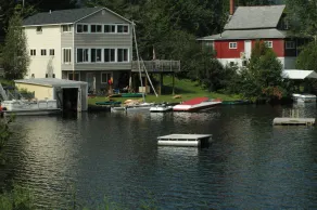 Large Water Front Child Friendly Cabin on Historic Joe Pond - Image 4