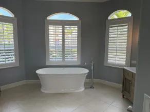 Longboat Key home on the canal and a 5 minute walk to the beach - Image 2
