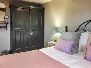 Alojamiento de 2 habitaciones en Thorncliffe, near Leek - Image 4