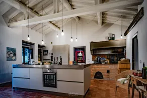 Authentic Country Family estate in the Tuscan vineyards - Image 3