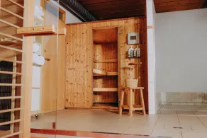 FeWo (42qm) mit Balkon / Wellnessbereich mit Whirlpool & Sauna - Image 3