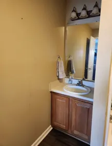 Lodge & cabin sleeps 21 - peaceful country setting 15 min to downtown Dublin GA - Image 4