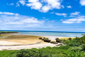 LoveOkinawa – 180° Ocean View Onna 1DK Seaside Stay - Image 4