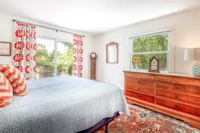 Private 1/2 acre property, charming 4 bedroom, 21/2 bath, great Katama location. - Image 4