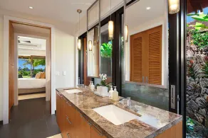 Hale Kai Malia: Spacious, Stylish Ocean View Villa - Image 2
