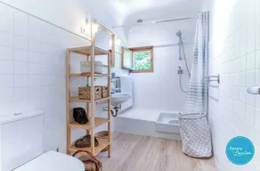 Le Fartot: Rustic House - Image 3
