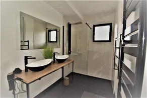 5-stjernet villa 100 m strand, 18 personer, swimmingpool, spa, biografrum - Image 2