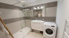 Beautiful Villa 5 *, 6-8 people, T5, 4 Bedrooms with private heated pool - Image 3