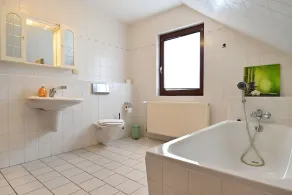 Haus Zeitlos - Beautiful detached vacation home with furnished south-facing terrace and - Image 5