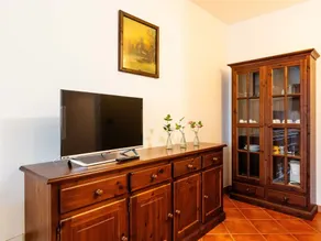 Lovely apartment for 6 guests with pool, WIFI, TV, terrace and pets allowed - Image 2