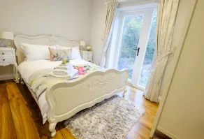 4 Star Luxury Romantic Break - The Pavilion at Brunger House (Dog Friendly) - Image 3