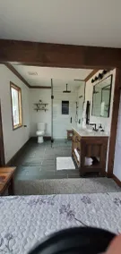 Serene Lake House - Image 4